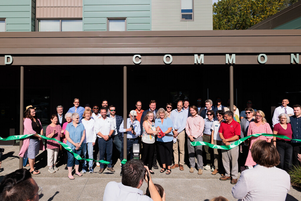 Photo of Reid Commons ribbon cutting