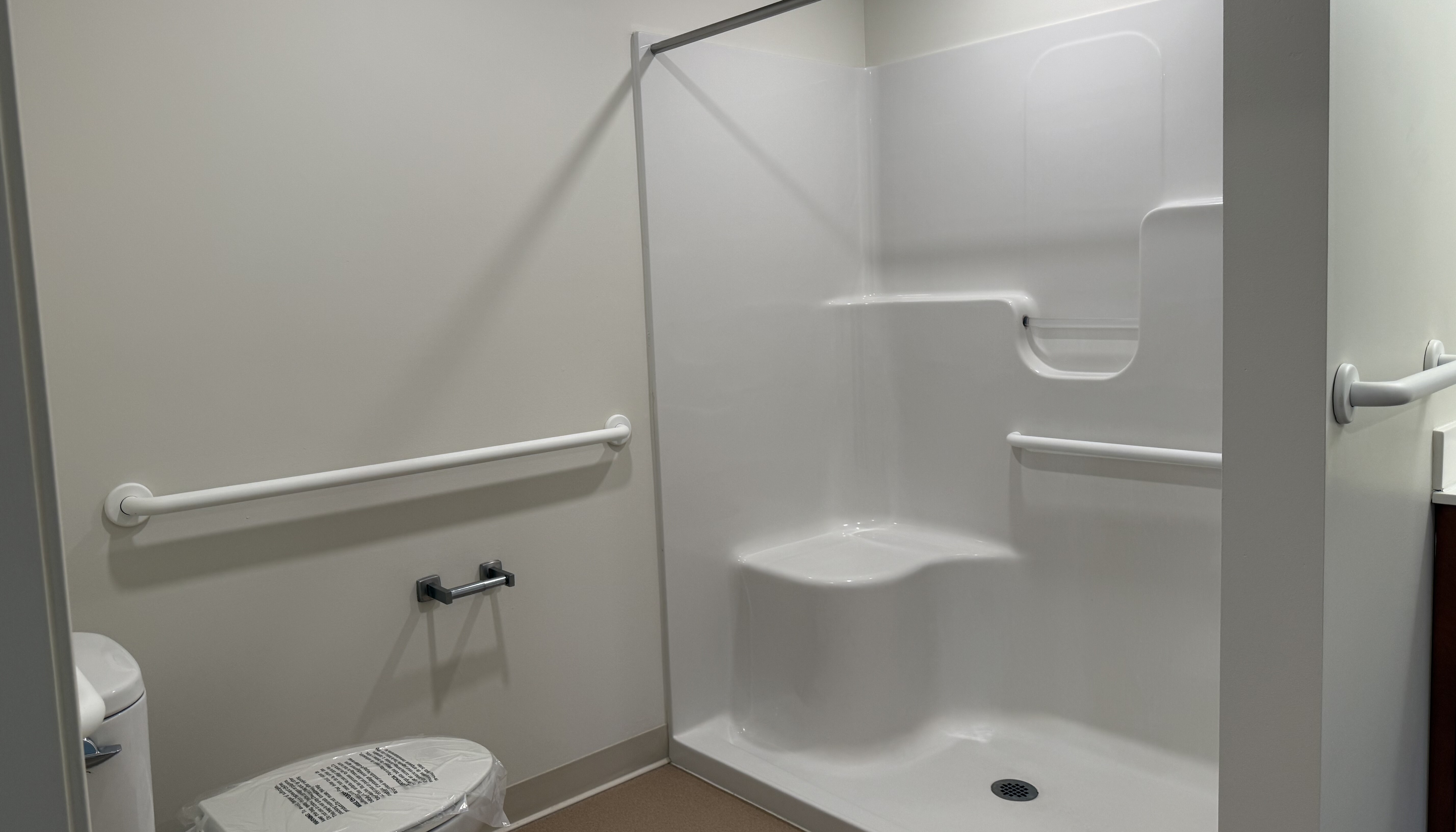 Juniper House apartment bathroom 1