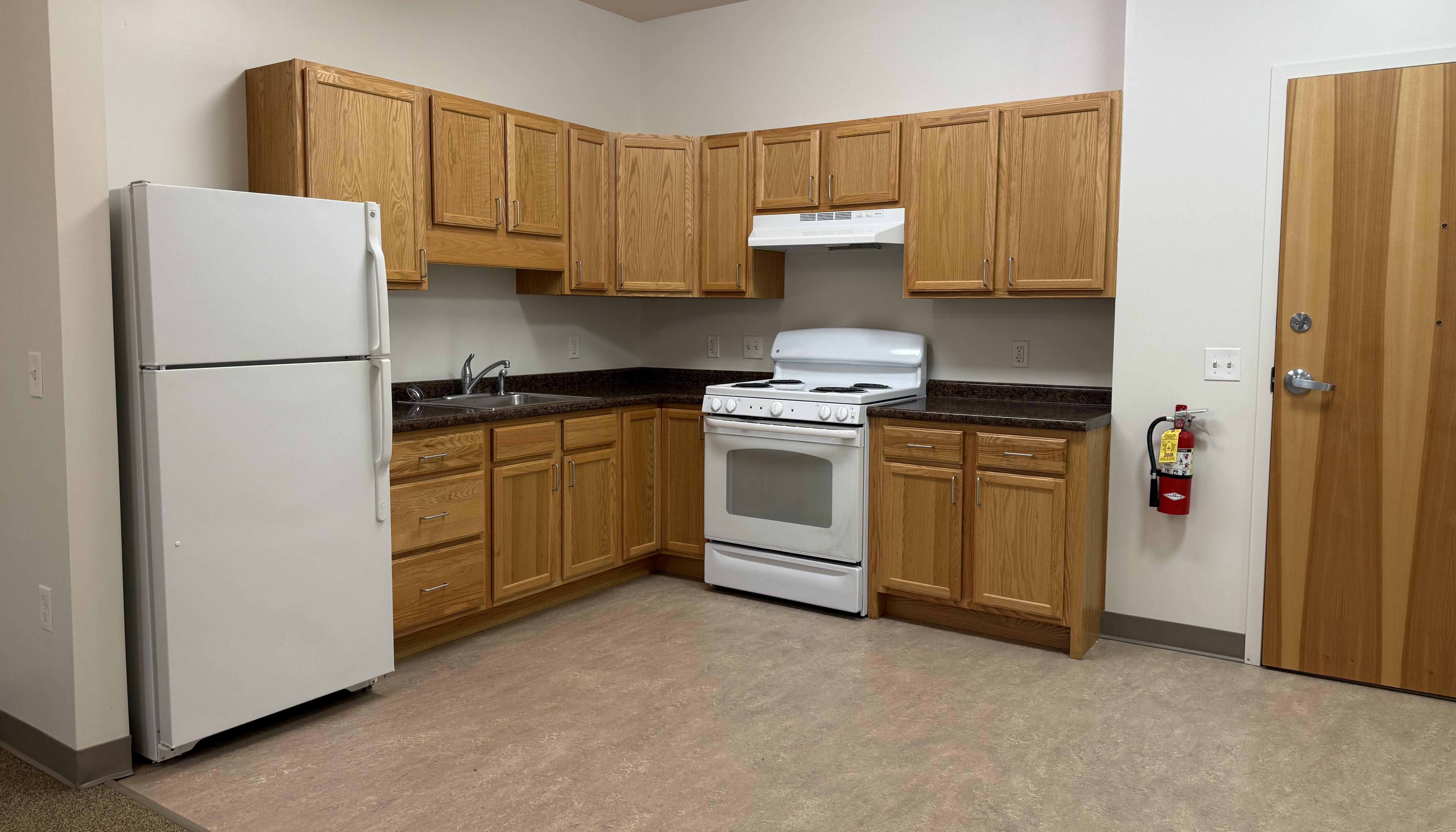 Thayer House apartment kitchen